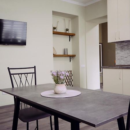 Вилла Gyumri House Kentron Экстерьер фото